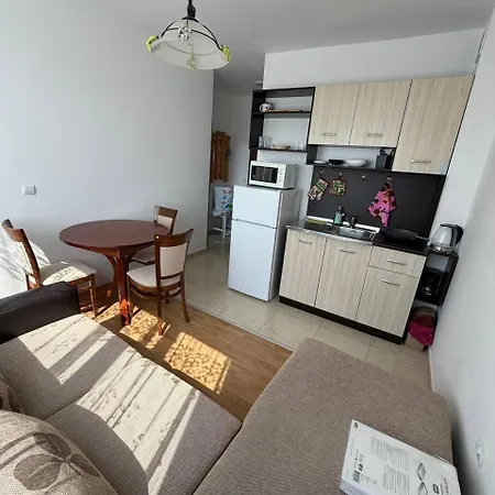 Sea Diamond With 1 Bedroom Apartment *